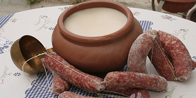 salame d'la duja prodotti a base di maiale